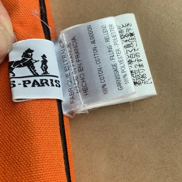 Hermes Paris Dog Bed - Picture 5 of 11